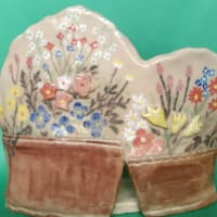 陶芸　植木鉢の花