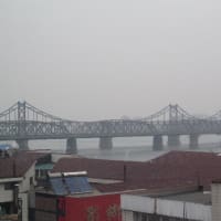北朝鮮とつながる橋
