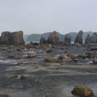 串本橋杭岩