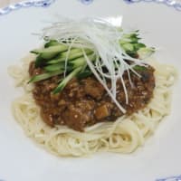 ジャージャー素麺＆豚肉の牛蒡ソース