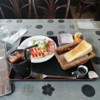 cafe dinings lien