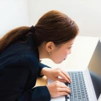 背骨の歪む原因について【練馬整体院】