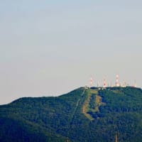 2025.06.19(木)AM06:10の藻岩山・平和祈念塔・手稲山・三角山・円山
