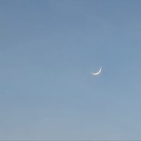 旧暦６月３日の月