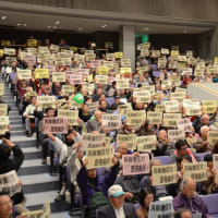 「志賀原発の再稼働反対・廃炉を求める１１・９県民集会」は６００人の参加で大成功でした