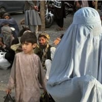 アフガニスタン・タリバン暫定政権の女性抑圧に対し国連総会は批難決議、ICCは最高指導者への逮捕状