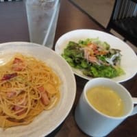「蔵TORIA Kitchen Yu（クラトリアキッチンユー）」で週替わりイタリアンランチ。マカジキソテー フレッシュトマトソース、筍とベーコンのペペロンチーノ