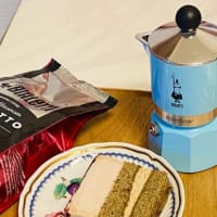 コーヒータイムに、旅の計画♡思案中