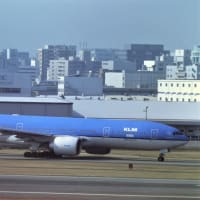 ２０１４年２月 福岡空港 KLMオランダ航空 Boeing777-200