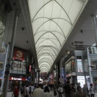 広島・本通り商店街、絶対に残したい店・・・古本屋さんと昭和の喫茶店　「アカデミイ書店」と「イエスタデイ」