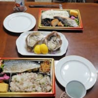 根室花まる　タルト　魚屋さんのお弁当