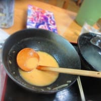 『ラーメン・牛すじ　どば』でデカデカつけ麺。