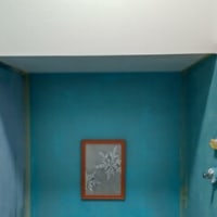 トイレのペンキ塗りの続き＆キッチン扉のモールディング変更