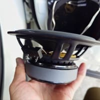 「ハリアー80フロントスピーカー交換&デッドニング」