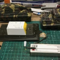 ③マイクロエースリモコン戦車改