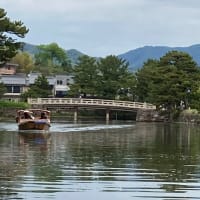 二人の偉人と元気な姐さん