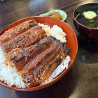 期日前投票と、ランチは鰻丼！
