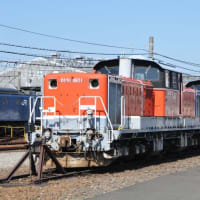 デｲーゼル機関車（DD51,DE10）の解体
