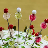 樹脂粘土作品→「かわいい待ち針」シリーズから「鳥さん」(o^^o)