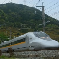 山陽新幹線700系　新緑の山を駆ける　2025-05-03