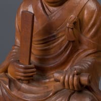 氏素性の解らぬ作品　日蓮上人坐象　伝澤田政廣作