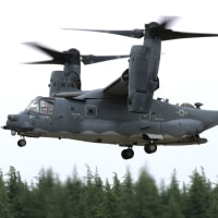横田フレンドシップデー2025⑬　オスプレイ飛ぶ