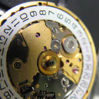 スイス製婦人物手巻き時計とインターナショナル自動巻き時計、オメガ自動巻き時計を修理です