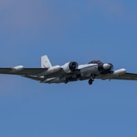 三沢航空祭にサプライズ展示されたWB-57Fのミッション、11月号で特集