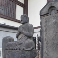 本妙寺／明暦の大火供養塔と有名人の墓