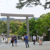【戦後80年「侍従長の回想」】　皇居爆撃、知らなかった！