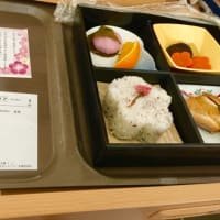 病床のお食事お花見模様
