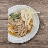 【実食】セブンイレブンの「牛肉うどん」