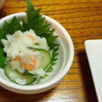 長野駅近くの居酒屋「いろは」で、3人で宴会。ネマガリダケのお味噌汁が出てきて長野県（信州）らしさを感じました。
