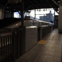 愛と青春の旅立ち－高山本線と万葉線の旅２５．