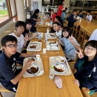 宿泊学習　昼食＆退館式