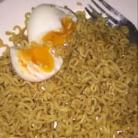 Pancit canton with egg