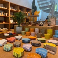 5月13日にグランドオープンされた陶磁器専門店 三和堂さんの「うつわのセレクトショップ わわ」