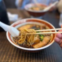黒いスープの浜松忍者系ラーメン