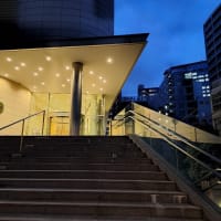ベルギー大使と、ベルギー大使館の講演会です