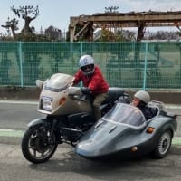 サイドカーに乗せてもらった