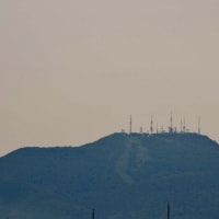2025.07.02(火)AM07:45の藻岩山・平和祈念塔・手稲山・三角山・円山