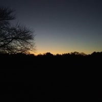 寒い日の夕暮れです