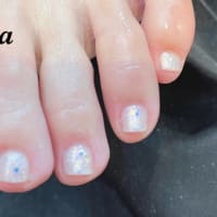 シンプルフットデザイン