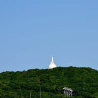 2025.06.09(月)AM06:47の藻岩山・平和祈念塔・手稲山・三角山・円山