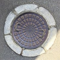 神奈川県三浦郡葉山町のマンホール蓋