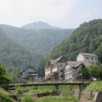 層雲峡では流星の滝と銀河の滝の双子滝を見学でした