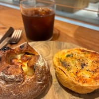 パン屋さんでブランチ