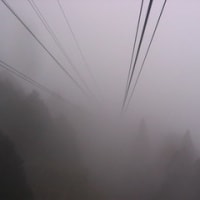 霧中の寺・比叡山