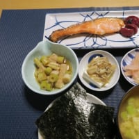 タケノコ汁、鯖缶でなくたまご、炊屋食堂の田舎定食・・・庶民の味。