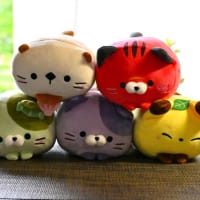 ころころにゃんこのあかべこにゃん